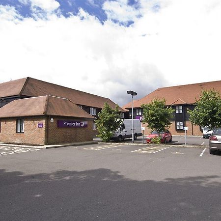 Premier Inn Aylesbury Aylesbury  Bagian luar foto