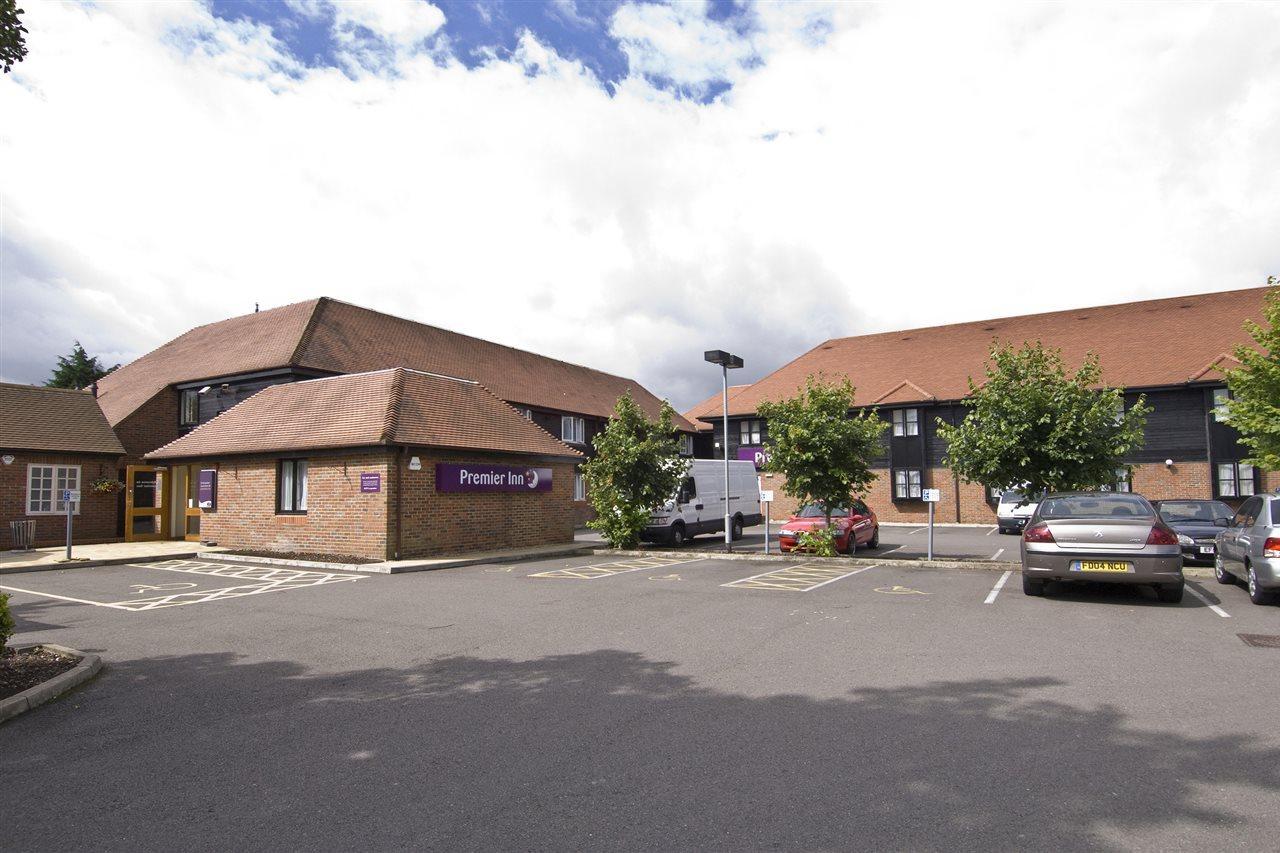 Premier Inn Aylesbury Aylesbury  Bagian luar foto