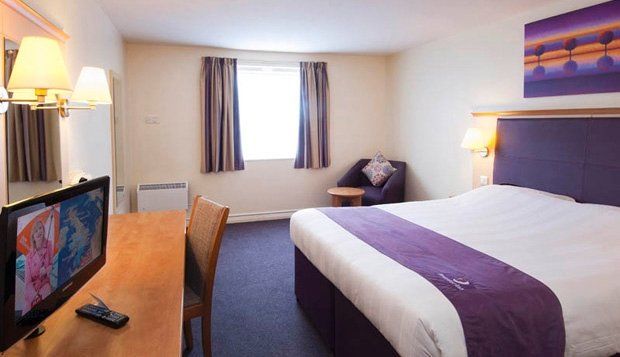 Premier Inn Aylesbury Aylesbury  Bagian luar foto